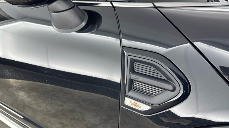 MINI Countryman 1.5 C Classic 5dr Auto Petrol Hatchback